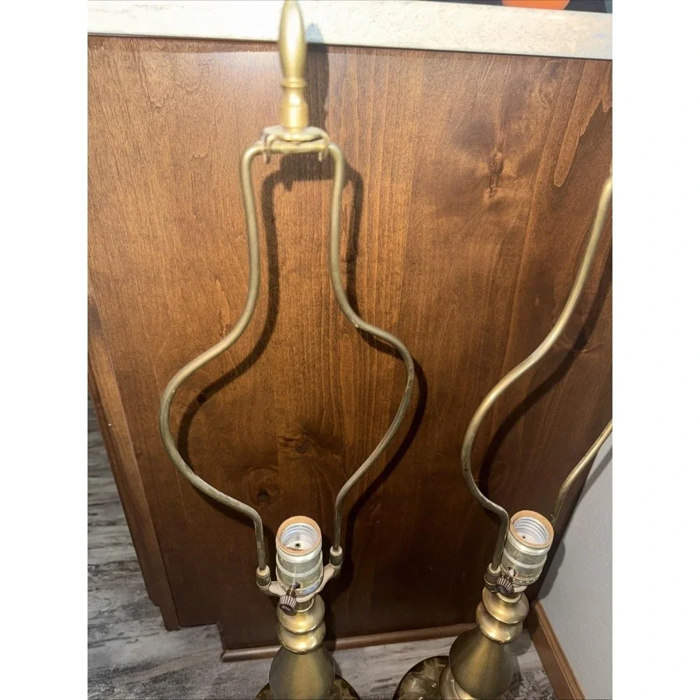 Set Of 2 Vintage Brass Table Lamps Amber Glass Globe 35